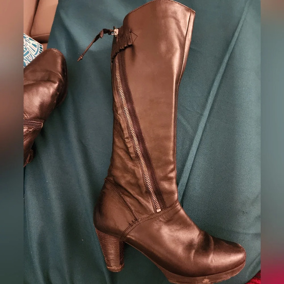 Vintage Hogl brand Leather Boots, Sz 6 - Picture 5 of 5
